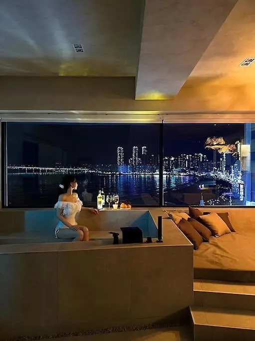 Paradise On Earth Busan